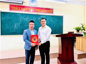 LỄ CÔNG BỐ VÀ TRAO QUYẾT ĐỊNH KIỆN TOÀN CẤP UỶ VÀ CHỨC DANH BÍ THƯ CHI BỘ