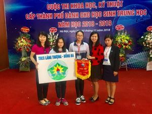 Học sinh trường THCS Láng Thượng tham gia cuộc thi khoa học kĩ thuật cấp Thành phố năm học 2018 - 2019