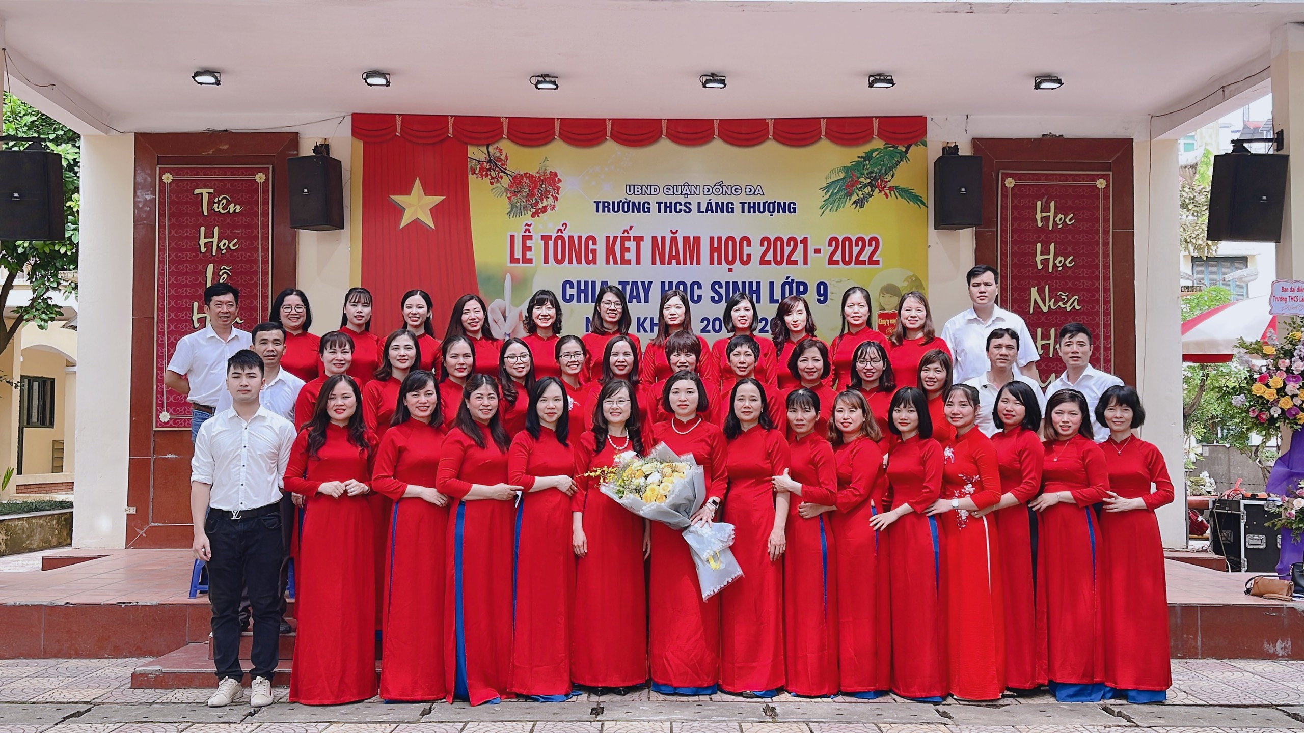 LỄ TỔNG KẾT NĂM HỌC 2021-2022 VÀ CHIA TAY HỌC SINH LỚP 9 